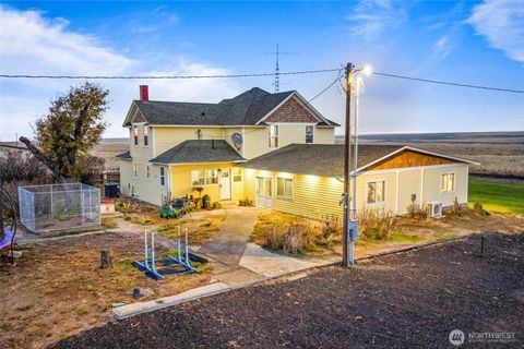 Photo of 529 E Urquhart Road, Ritzville, WA 99169 (MLS # 2455403)