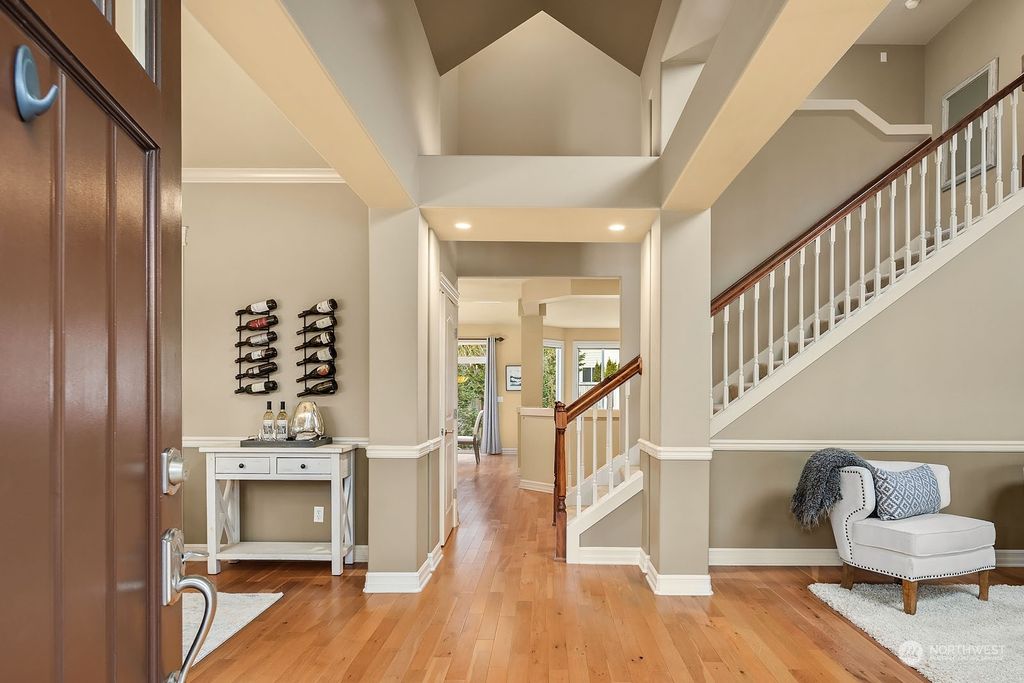Photo of 27710 SE 30th Street, Sammamish, WA 98075 (MLS # 2031725)