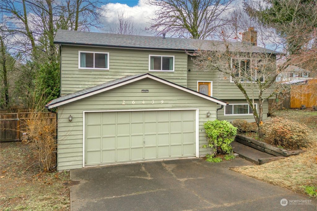 Photo of 26439 199th Place SE, Covington, WA 98042 (MLS # 2184477)
