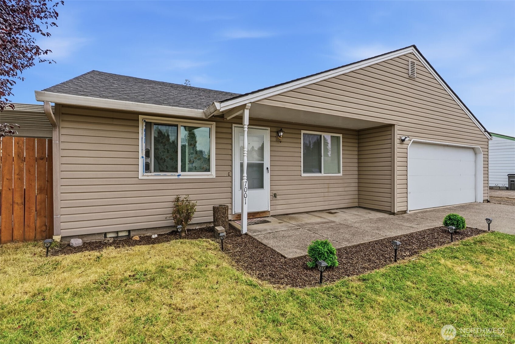 7001 NE 101st Court
