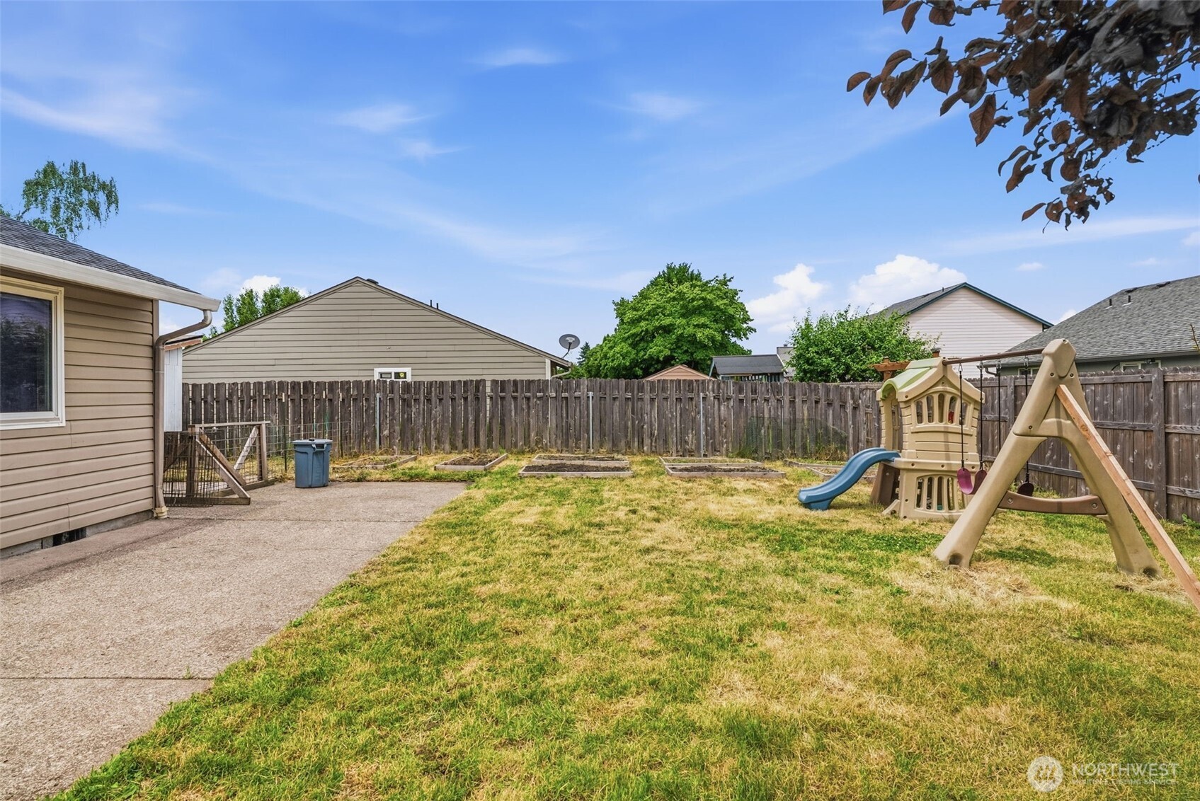 7001 NE 101st Court
