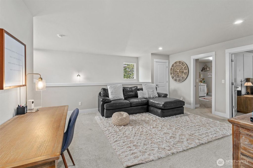 listing image 9361269079975071001