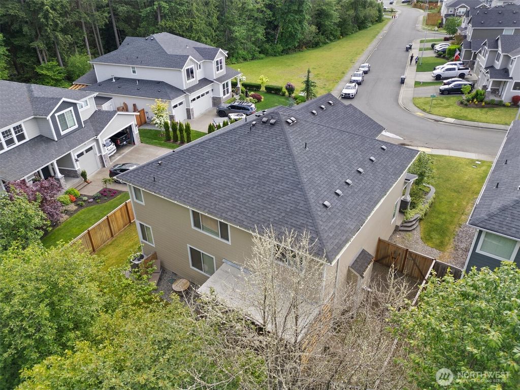 listing image 9360551548374950158