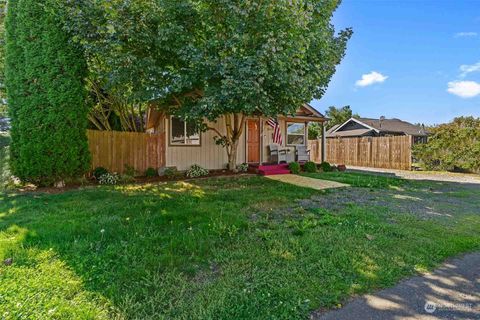 506 S Maple Street, Kelso, WA 98626 - MLS#: 2322031