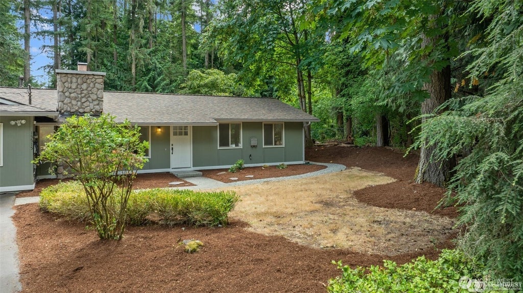 Photo of 15515 184th Place NE, Woodinville, WA 98072 (MLS # 2574241)