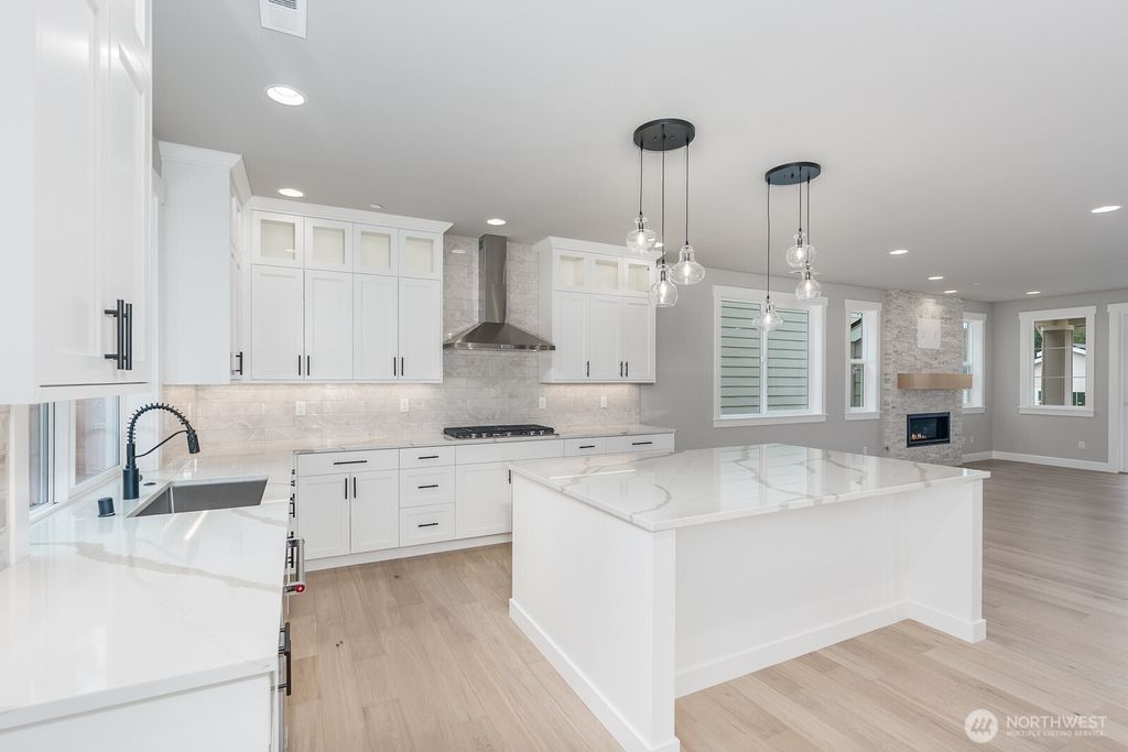 Photo of 20316 94th Drive NE, Bothell, WA 98011 (MLS # 2482799)