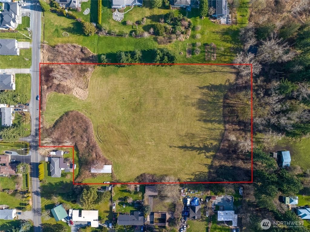 Photo of 3074 Swan Road, Mount Vernon, WA 98273 (MLS # 2483990)