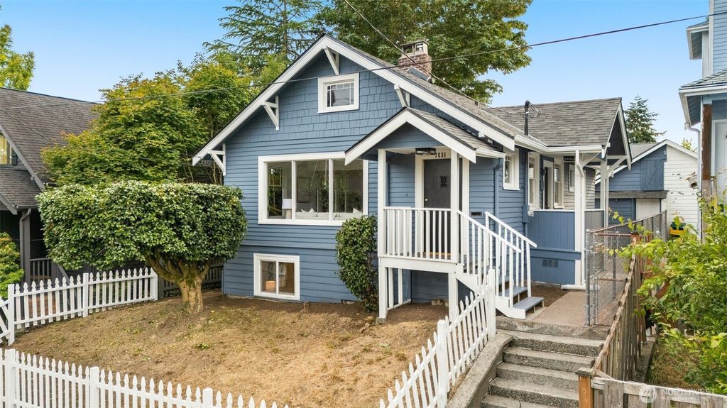 Photo of 7531 15th Avenue NE, Seattle, WA 98115 (MLS # 2387402)