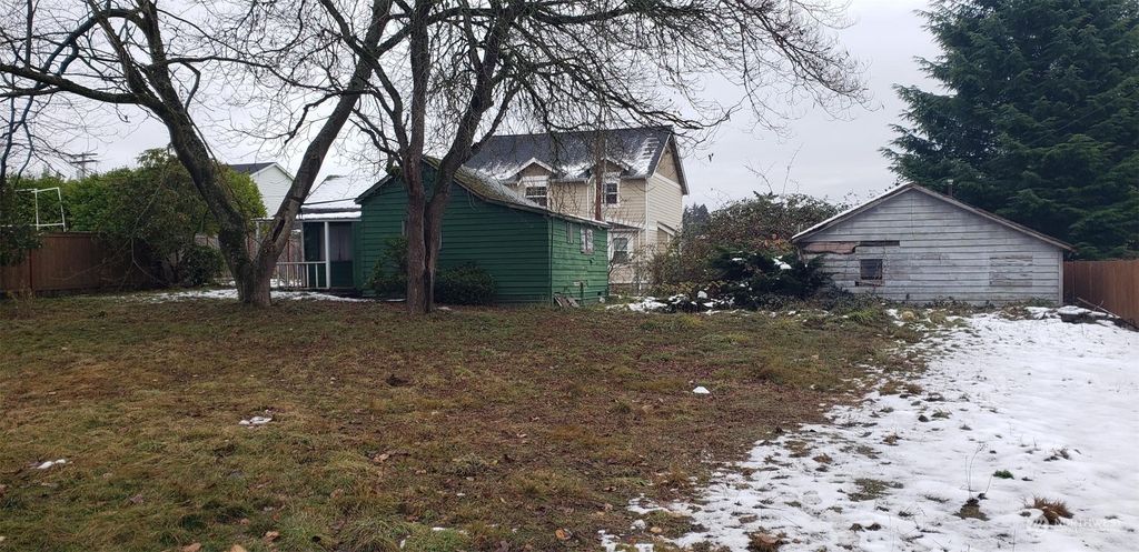 Photo of 20412 110th Avenue SE, Kent, WA 98031 (MLS # 2020750)