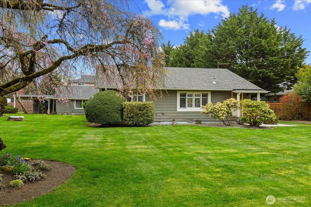 Photo of 4423 88th Street NE, Marysville, WA 98270 (MLS # 2506583)