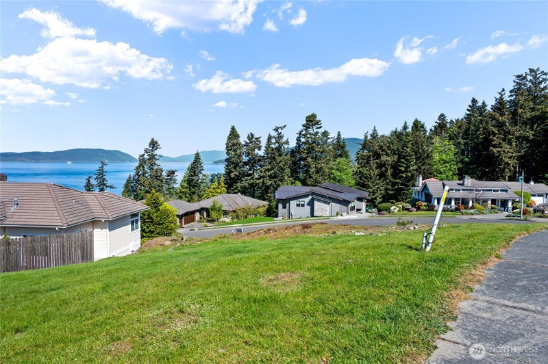 2414 Washington Court