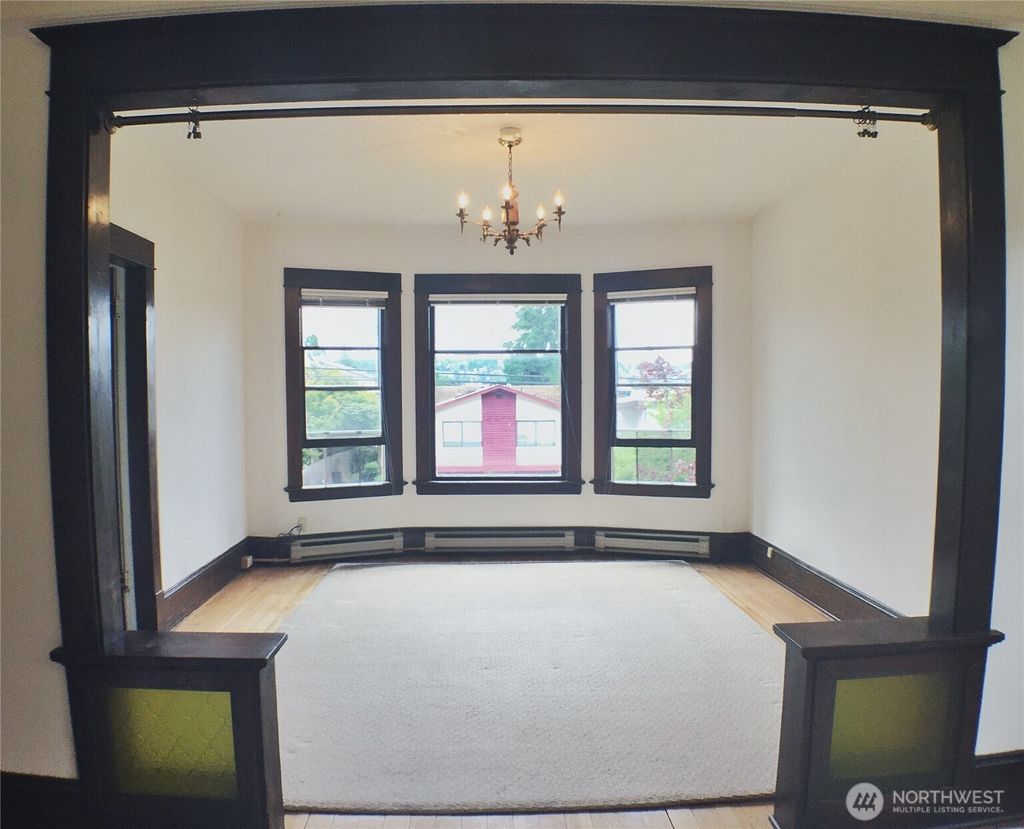 Photo of 910 NW 52nd Street, Seattle, WA 98107 (MLS # 2490134)