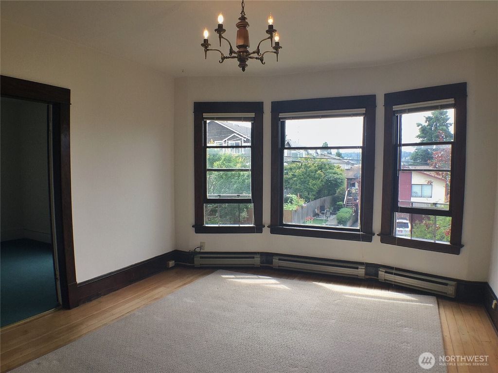 Photo of 910 NW 52nd Street, Seattle, WA 98107 (MLS # 2490134)