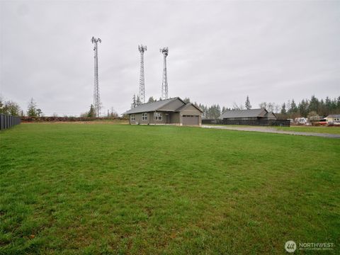 Photo of 497 Hart Road, Winlock, WA 98596 (MLS # 2496550)