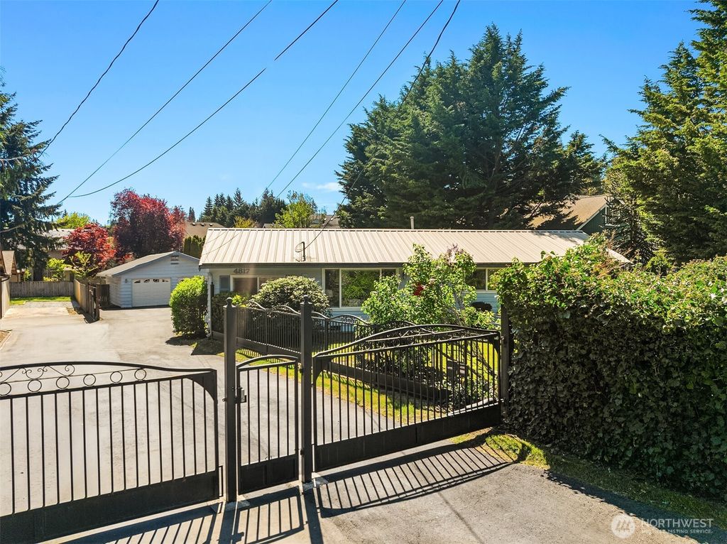 Photo of 4817 S 175th Street, SeaTac, WA 98188 (MLS # 2515593)