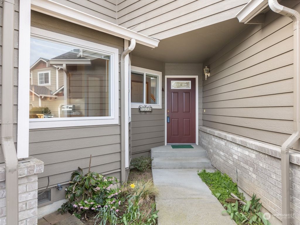 Photo of 807 W Main St St #A, Monroe, WA 98272 (MLS # 2207073)