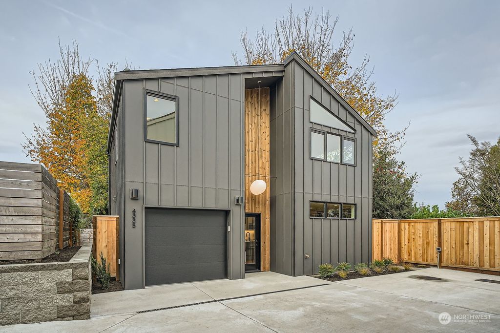 Photo of 4335 30th Avenue W, Seattle, WA 98199 (MLS # 2309875)