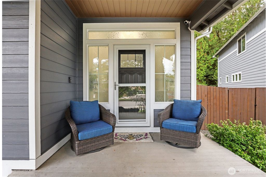 Photo of 2430 Puget Sound Boulevard, Bremerton, WA 98312 (MLS # 2443437)
