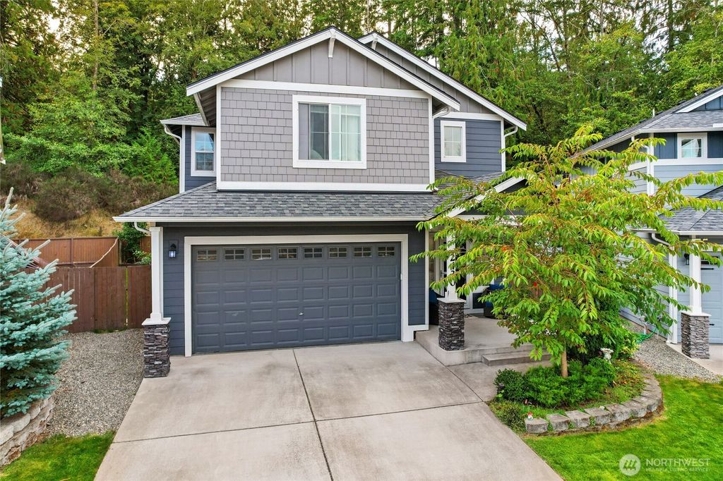Photo of 2430 Puget Sound Boulevard, Bremerton, WA 98312 (MLS # 2443437)