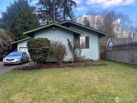 9025 E E Tacoma WA 98445