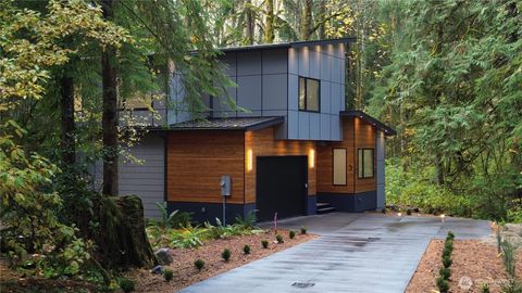 Photo of 3 Cayuse Court, Bellingham, WA 98229 (MLS # 2453450)