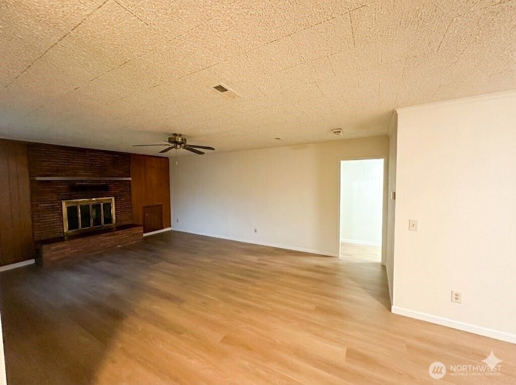 Photo of 211 Latona Street, Centralia, WA 98531 (MLS # 2458565)