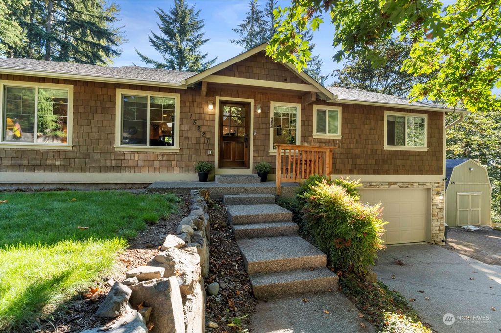 Photo of 15227 SE 234th Street, Kent, WA 98042 (MLS # 2325682)