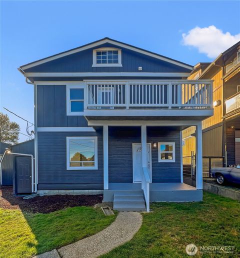 Photo of 118 E 35th Street, Tacoma, WA 98404 (MLS # 2446356)