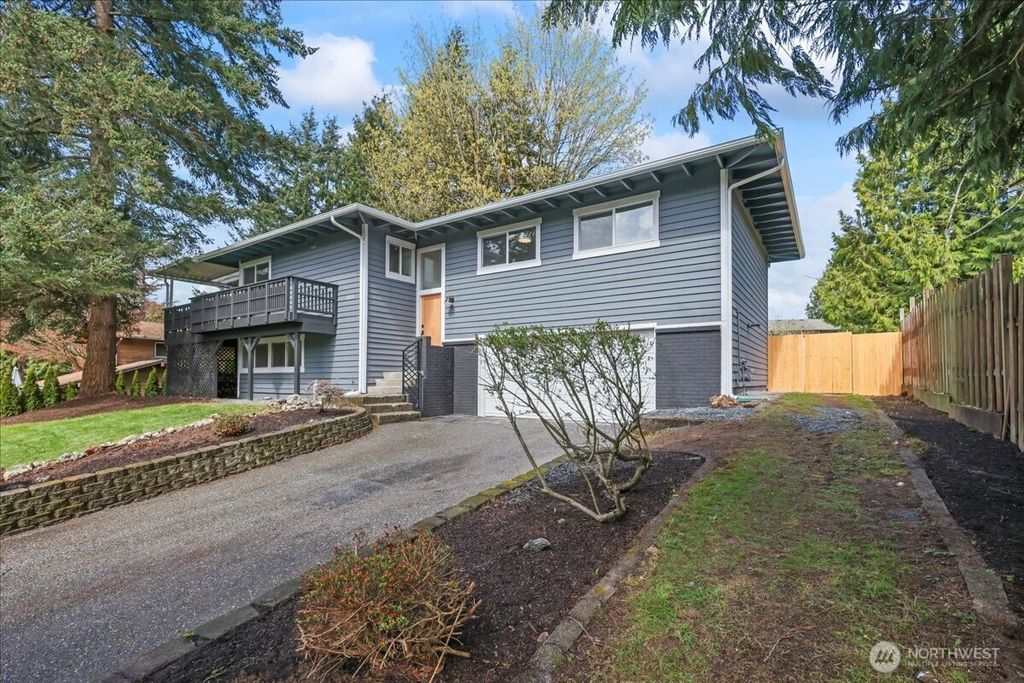 Photo of 3217 226th Place SW, Brier, WA 98036 (MLS # 2358740)