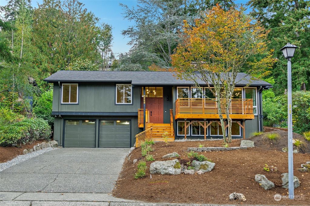 Photo of 4521 146th Avenue SE, Bellevue, WA 98006 (MLS # 2297749)