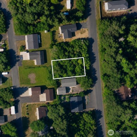Photo of 561 Dolphin Avenue NE, Ocean Shores, WA 98569 (MLS # 2549396)