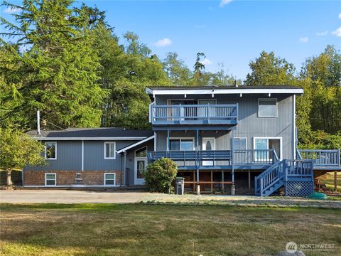 Photo of 3153 Thunder Ln Ln, Oak Harbor, WA 98277 (MLS # 2425419)