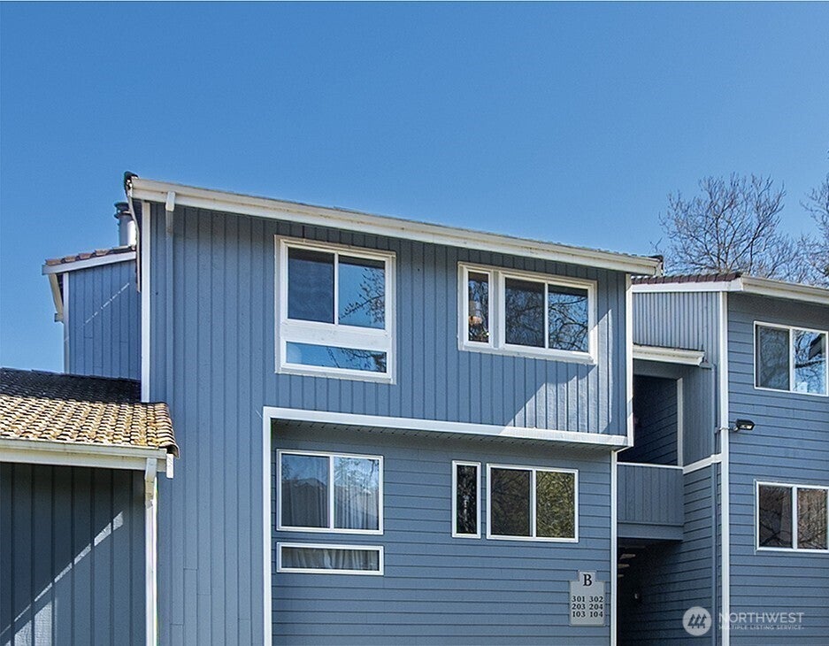 4120 212th Street SW B301