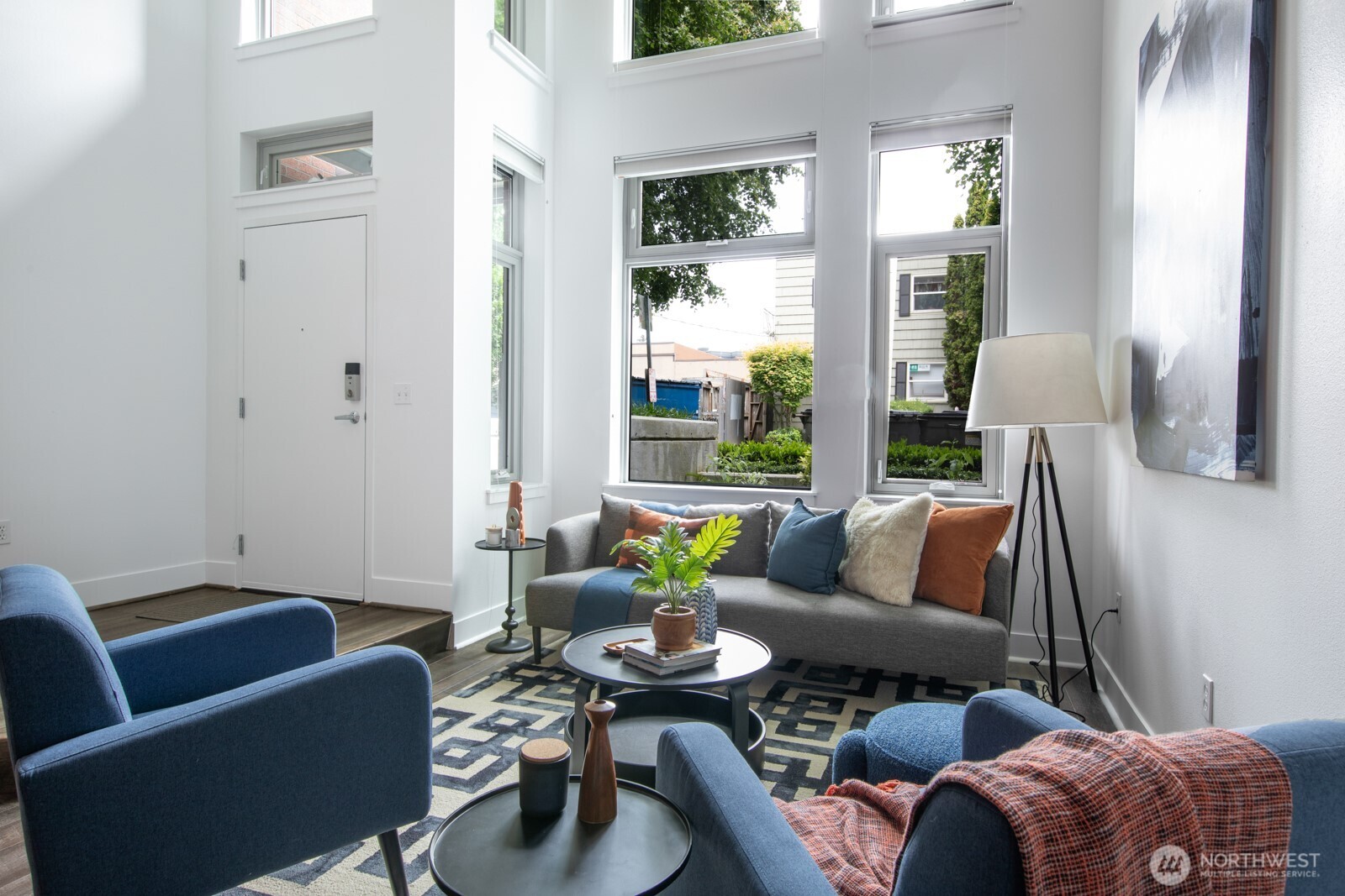 530 Broadway E 124