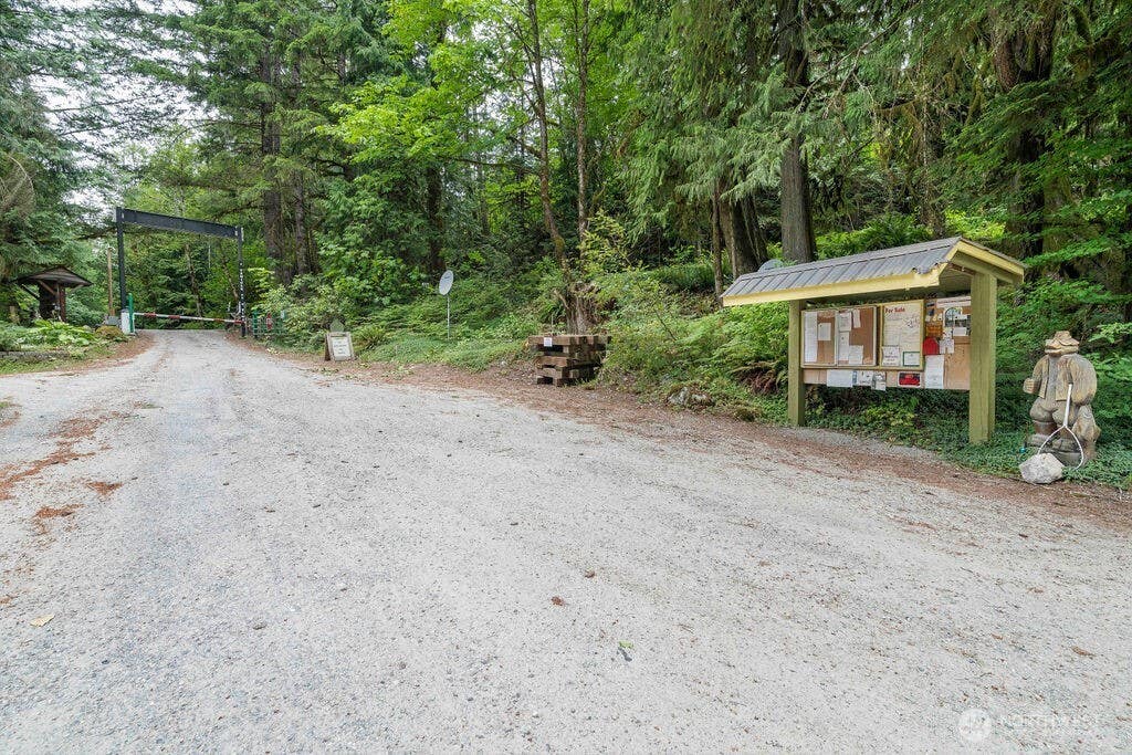 Photo of 872 High Ridge Drive, Marblemount, WA 98267 (MLS # 2550596)