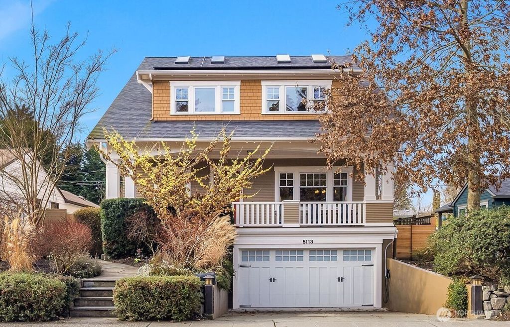 Photo of 5113 47th Avenue NE, Seattle, WA 98105 (MLS # 2532132)