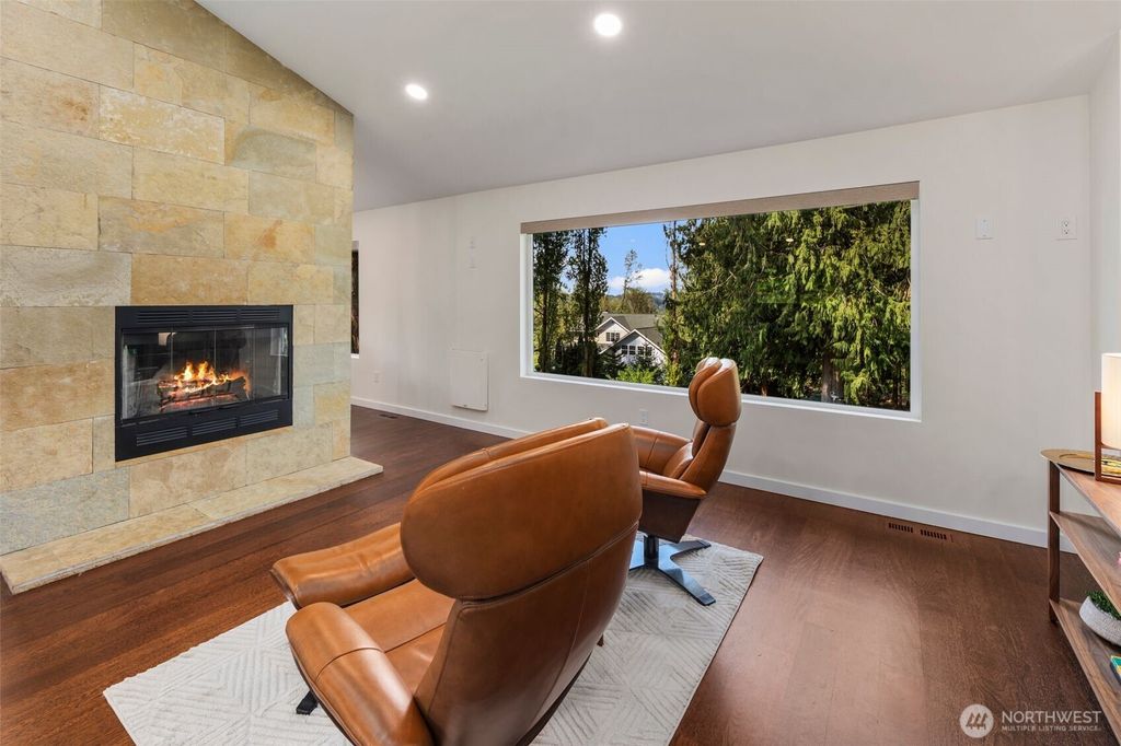 Photo of 13110 244th Avenue SE, Issaquah, WA 98027 (MLS # 2359739)
