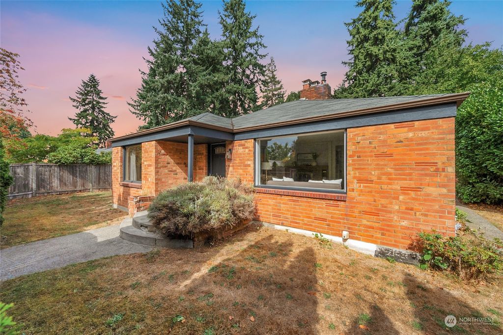 Photo of 2356 N 130th Street, Seattle, WA 98133 (MLS # 2158024)