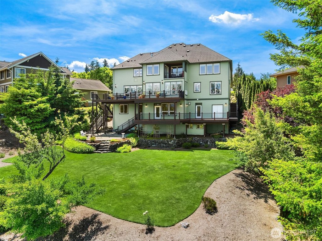 Photo of 6230 Fairway Place SE, Snoqualmie, WA 98065 (MLS # 2430240)