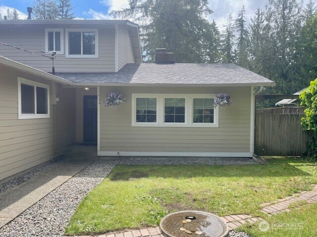 Photo of 22507 SE 304th Place, Black Diamond, WA 98010 (MLS # 2327717)