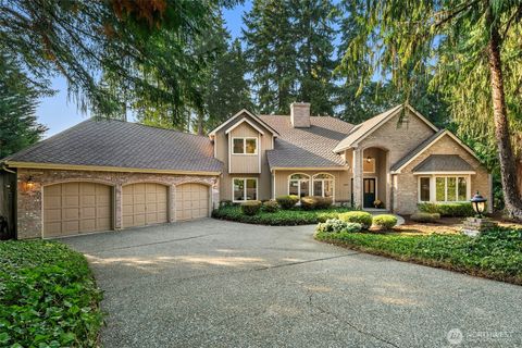 Photo of 16707 NE 124th Street, Redmond, WA 98052 (MLS # 2448141)
