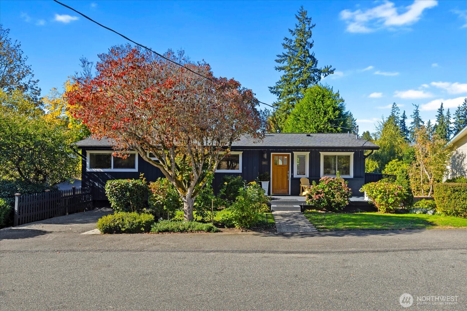 19811 11th Avenue NW