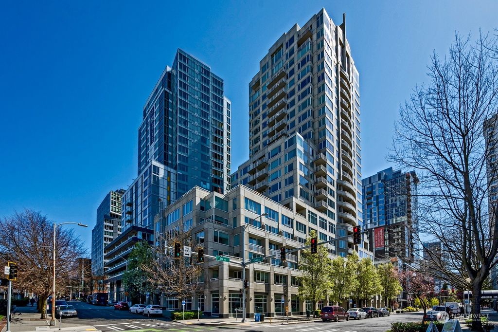 Photo of 2600 2nd Avenue #406, Seattle, WA 98121 (MLS # 2051911)