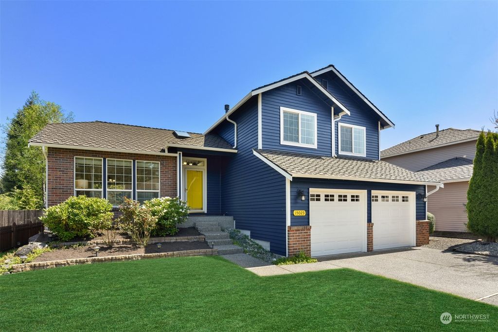 Photo of 15023 55th Drive SE, Everett, WA 98208 (MLS # 2064148)