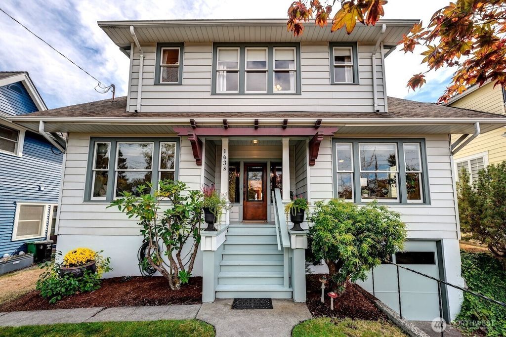 Photo of 1638 Palm Avenue SW, Seattle, WA 98116 (MLS # 2439777)