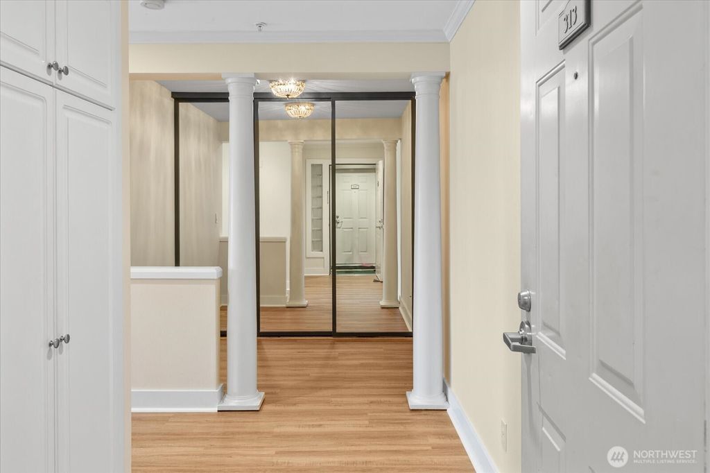 Photo of 1417 Queen Anne Avenue N #313, Seattle, WA 98109 (MLS # 2446148)