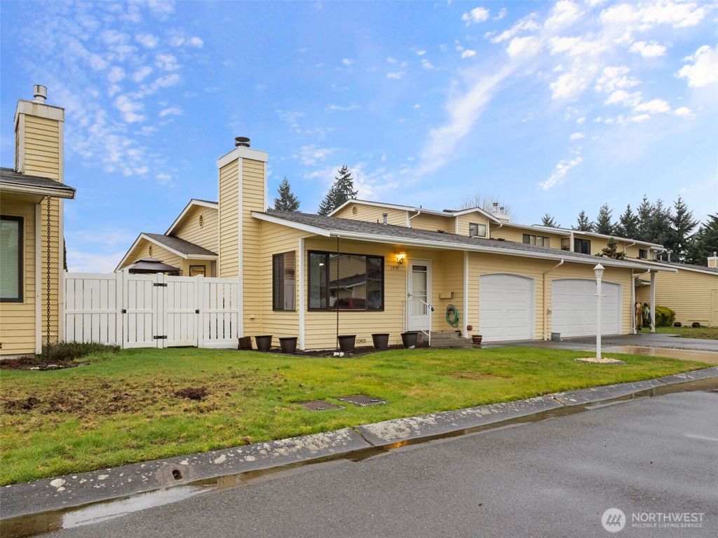 Photo of 1939 F Street SE #12, Auburn, WA 98354 (MLS # 2471928)