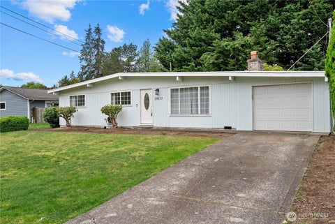 Photo of 29317 38th Place S, Auburn, WA 98001 (MLS # 2517583)