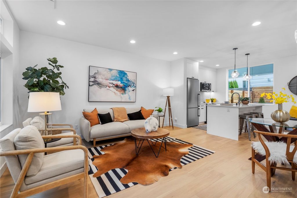 Photo of 6016 D California Avenue SW, Seattle, WA 98136 (MLS # 2043344)