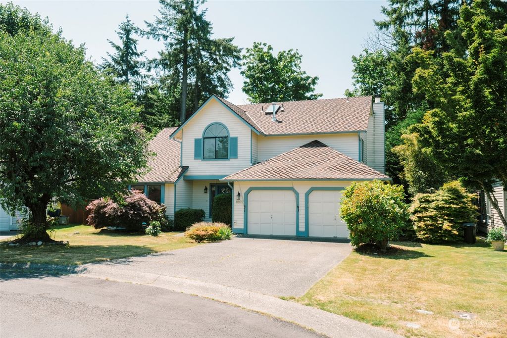 Photo of 11108 56th Place W, Mukilteo, WA 98275 (MLS # 2125987)